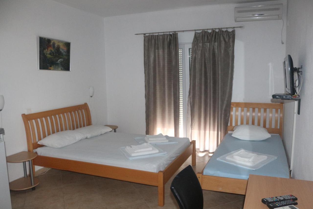 Apartment'S Meti Ulcinj Luaran gambar