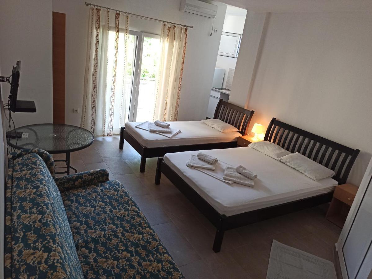 Apartment'S Meti Ulcinj Luaran gambar