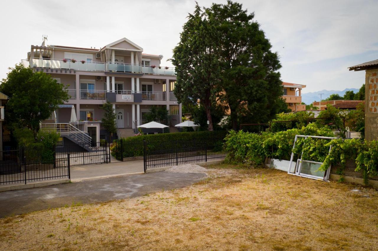 Apartment'S Meti Ulcinj Luaran gambar